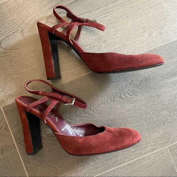 Prada Burgundy suede pumps (Sz 36) - Picture 3 of 15
